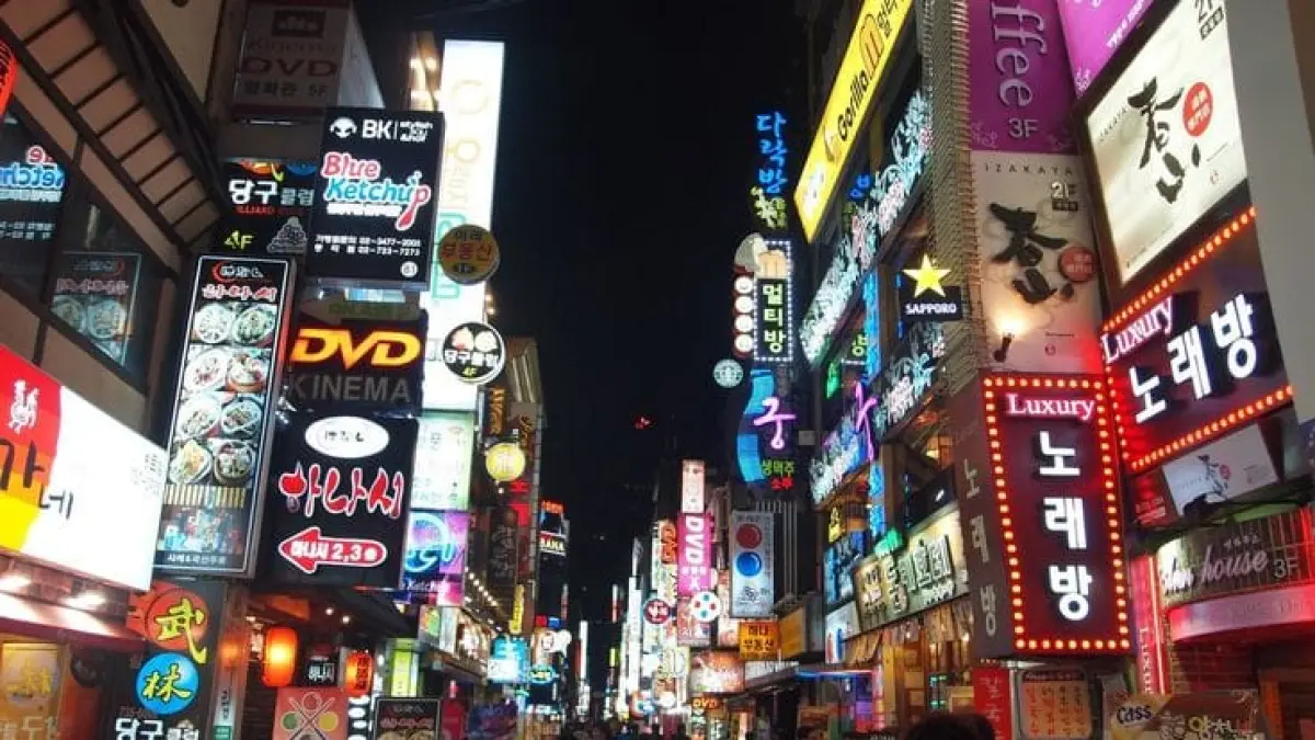 Di balik gemerlap K-Pop, ada realitas diskriminatif yang jarang tersorot. (pinterest.com)