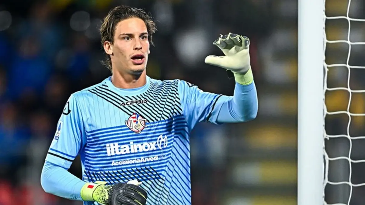 Juventus masih mengincar Marco Carnesecchi. (Getty Images)
