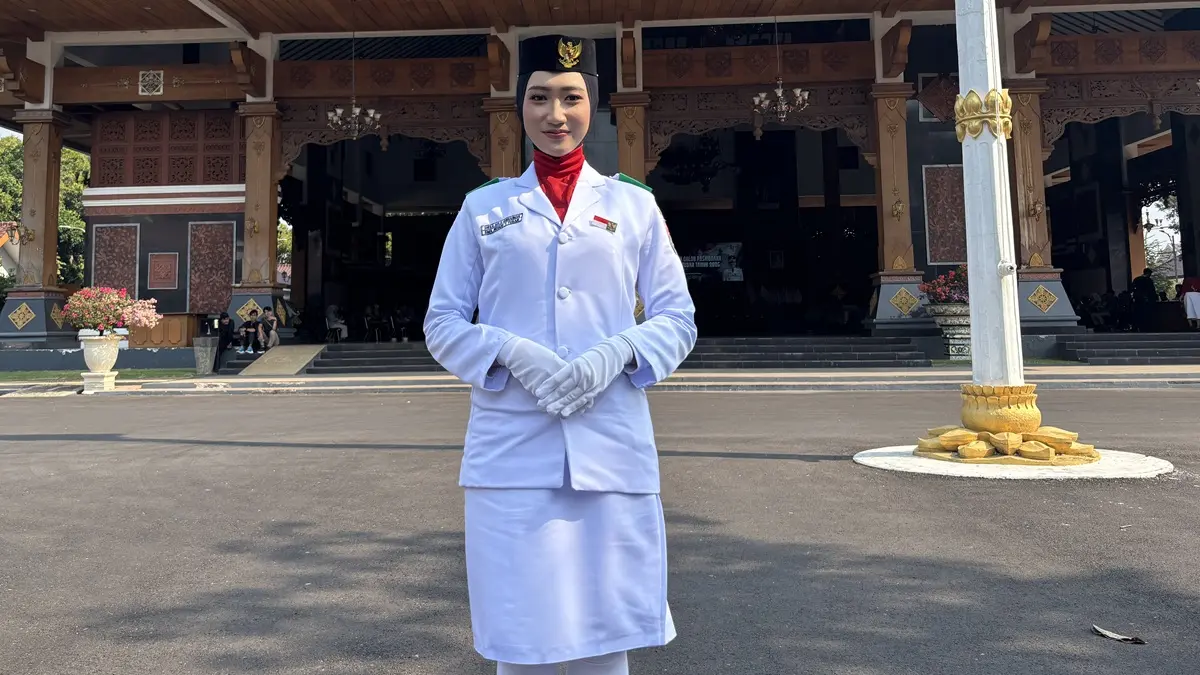 Sheila, pelajar SMAN 1 Tuban yang terpilih sebagai anggota Paskibraka Tuban 2026. (Sinta Ariska/Radar Tuban)