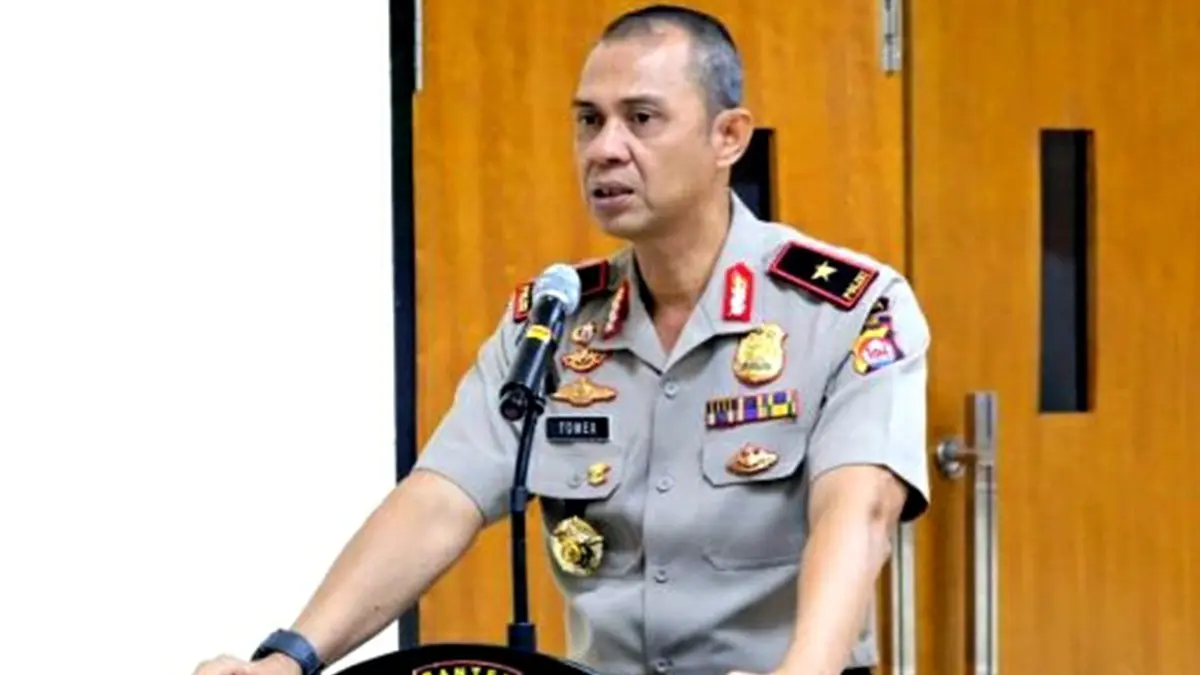 Jenderal polisi putra asli Palembang, Irjen Pol Tomex Kurniawan, mengakhiri perjalanan panjangnya di Polri setelah dipercaya menduduki sejumlah jabatan strategis. (Istimewa)