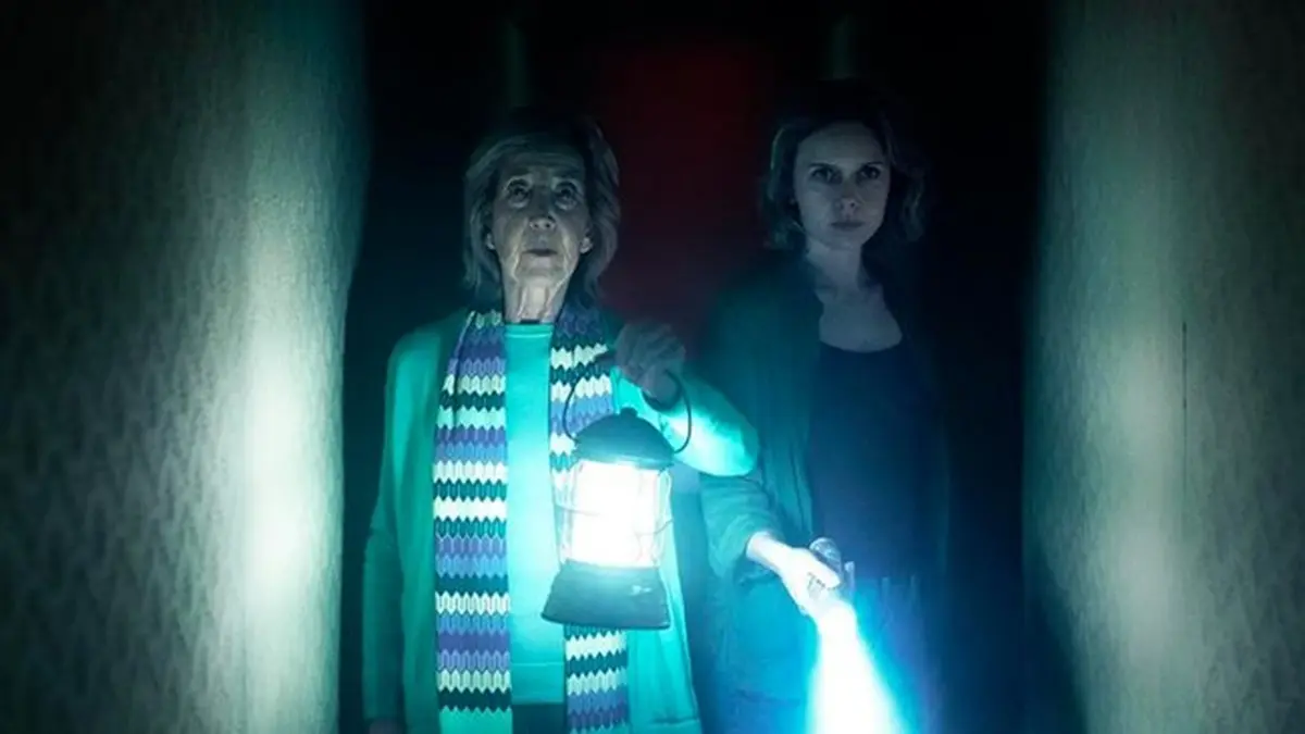 Sinopsis Insidious: Out of the Further. (Dok. IMDb)