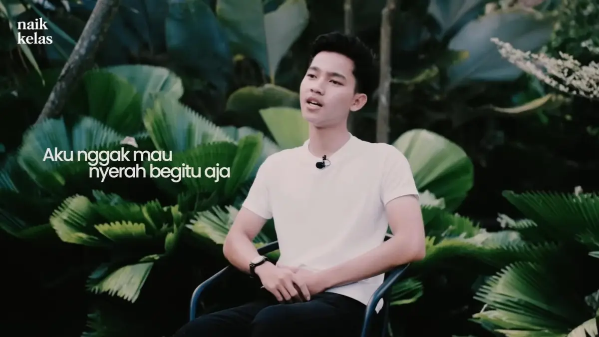 Baik Komarullah, pelajar SMA asal Tangerang yang sukses berwirausaha. (Tangkapan Layar YouTube Naik Kelas)