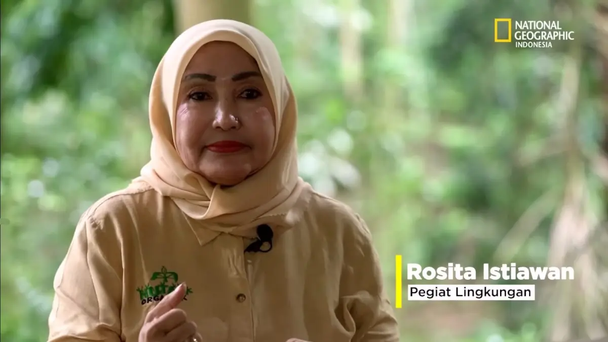 Rosita Istiawan, pegiat lingkungan dan pendiri kawasan Hutan Organik Megamendung.(Tangkapan layar YouTube Nat Geo Indonesia)