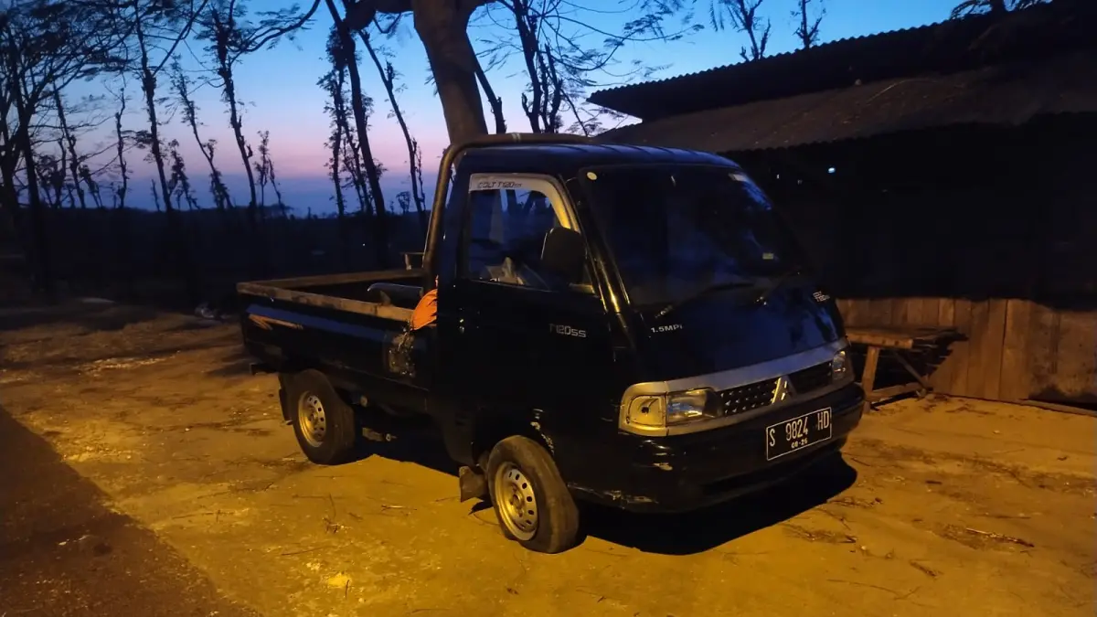 Kondisi mobil pick up L300 pasca laka lantas. (Polresta Tuban Untuk Radar Tuban)