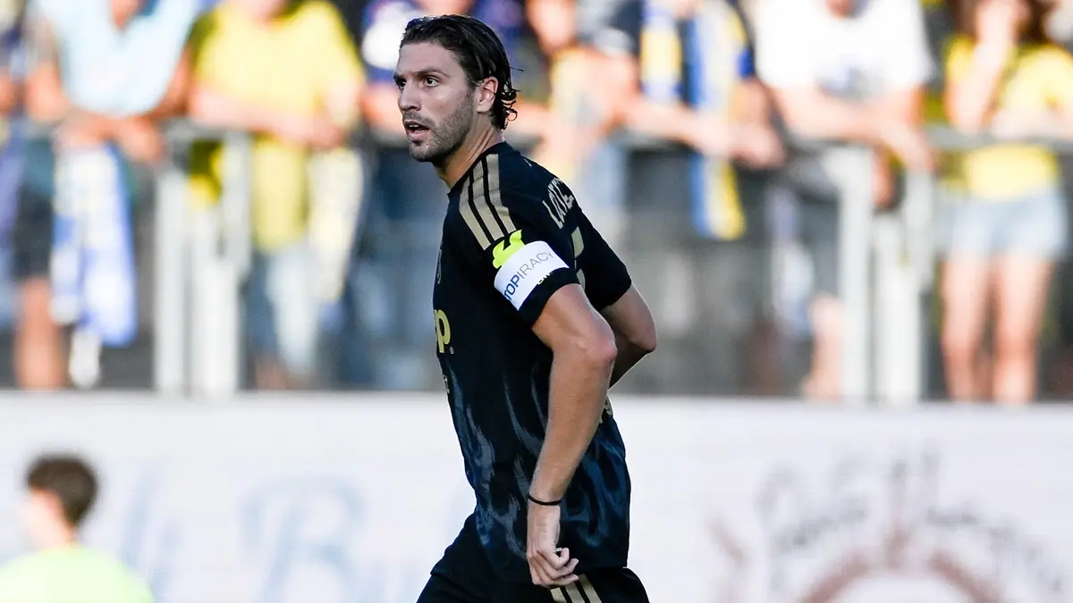 kapten Juventus Manuel Locatelli bakal melewatkan laga penting Serie A akibat cedera. (instagram.com/locamanuel73)