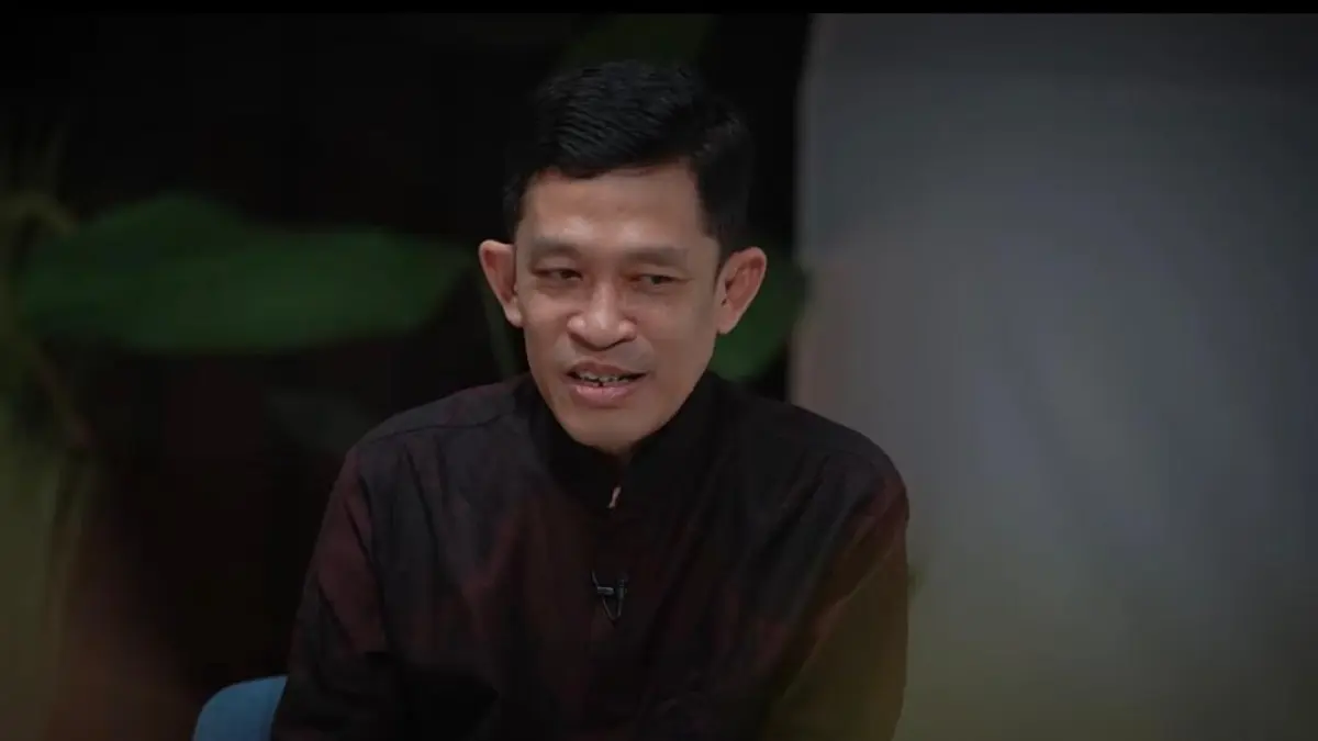 Fakhruddin Faiz  saat menjelaskan tentang redflag komunikasi. (Tangkapan layar youtube.com/ SAY Inspiratif)