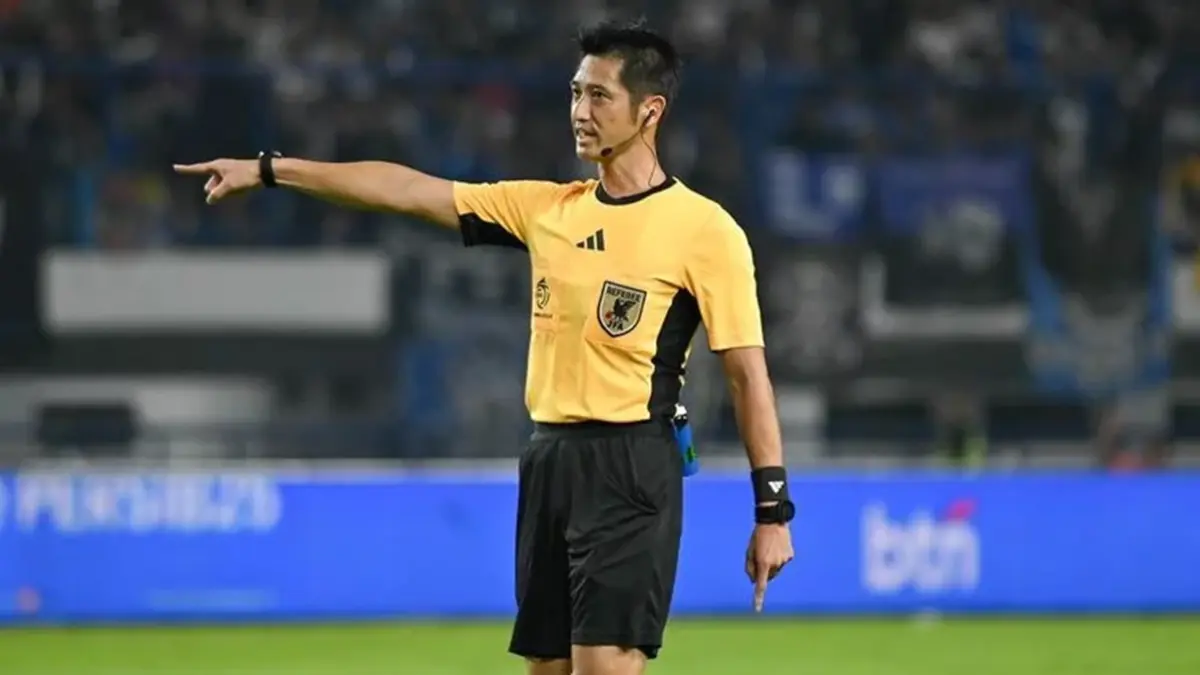Persija vs Persib di SUGBK dipimpin Yudai Yamamoto. (instagram.com/bola_maluku_utara)