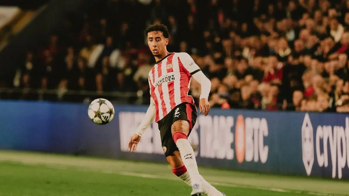 Anass Salah-Eddine saat dipinjamkan ke PSV Eindhoven. (instagram.com/ asedi_)