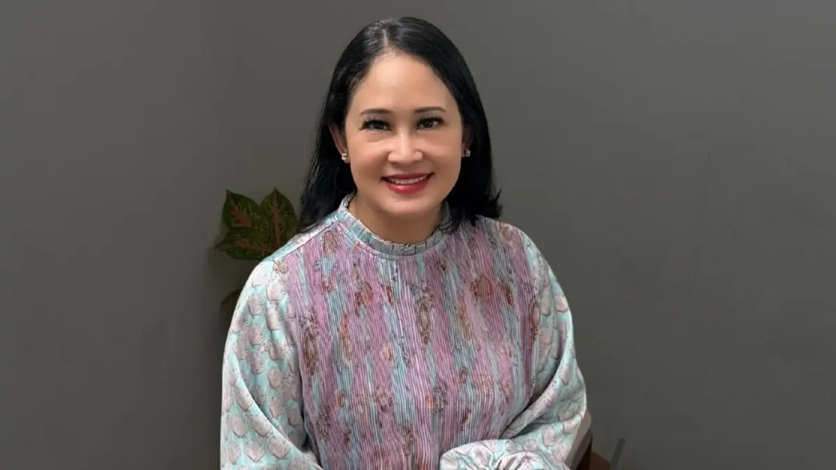 Clarissa Madikusno membahas cara memancarkan aura mahal secara alami melalui sikap, komunikasi, dan pengendalian emosi. (instagram.com/imclarissa02)