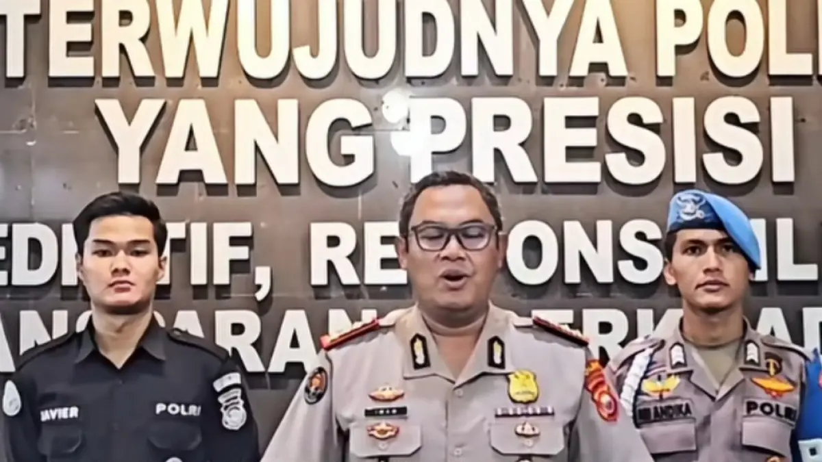 polda bengkulu menyampaikan permohonan maaf atas tindakan oknum polisi. (Instagram.com/lambe_turah)