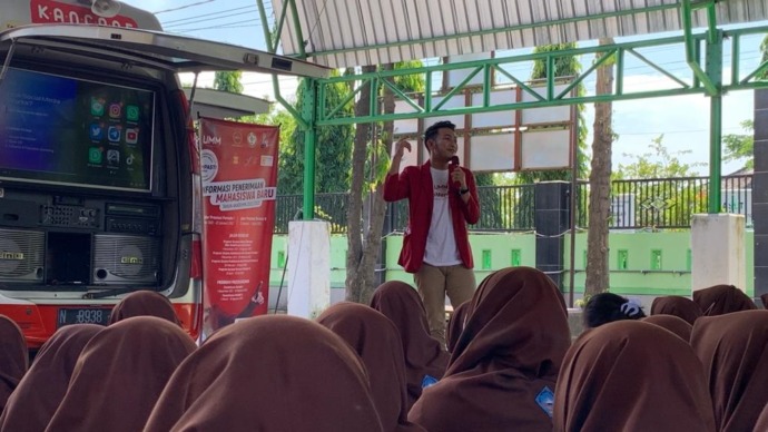 PENDIDIKAN EKSTRA: KESI UMM hadir untuk memberikan lebih dari 30 course kepada para siswa SMA sederajat untuk mengenal dunia kampus.