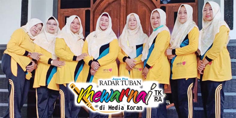 MERAPATKAN BARISAN: Pengurus IGTKI Kabupaten Tuban setelah mengikuti latihan tari di Mangrove Center Jenu.