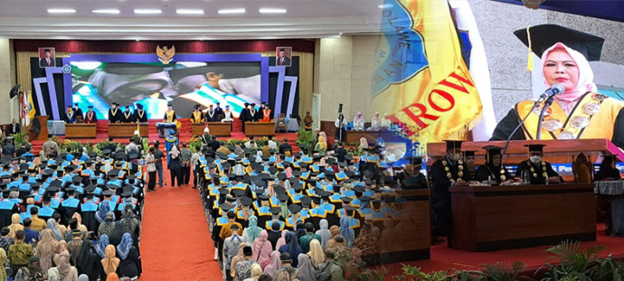 LEPAS WISUDAWAN: Rektor Unirow Tuban Prof Dr. Supiana Dian Nurtjahyani, M. Kes menyampaikan sambutan pada prosesi wisuda di Gedung Graha Sandiya Tuban pada 21 November 2022.