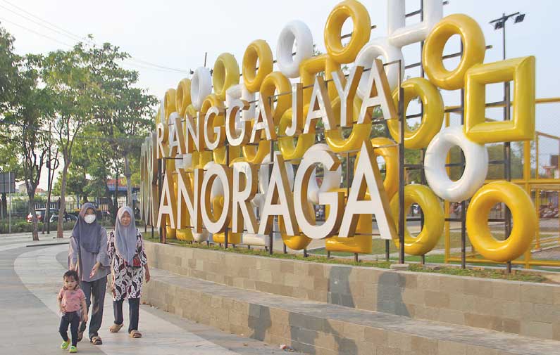 LEBIH KEKINIAN: Tampilan baru GOR Rangga Jaya Anoraga usai direvitalisasi total. (Andhika Feriawan/Radar Tuban)