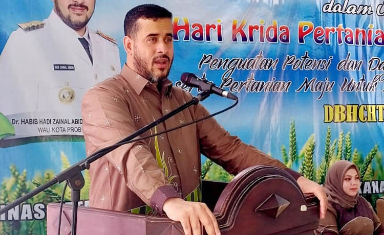 Wali Kota Dr. Habib Hadi Zainal Abidin, S.Pd., M.M., M.HP. (Foto: Evelin Ridhayanti/Jawa Pos Radar Bromo)