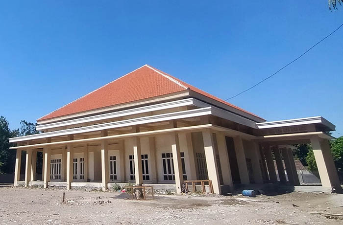 KOSONG: Gedung perpustakaan baru di eks RSUD Bangil. Gedung yang rampung dibangun akhir 2022 lalu itu sejauh ini belum dimanfaatkan.