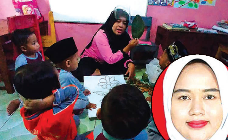 SEMANGAT: Lia Ayu Farida bersama anak didiknya di KB Budi Luhur. Inset, Lia Ayu Farida Kepala KB Budi Luhur. (Foto dok Pribadi)