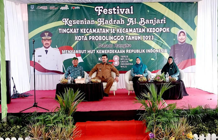 SAMBUT HUT RI: Dihadiri Wali Kota Probolinggo Habib Hadi, Festival UMKM, Lomba Kesenian Hadrah Al Banjari, dan Lomba Mewarnai PAUD tingkat Kecamatan Kedopok sukses digelar.