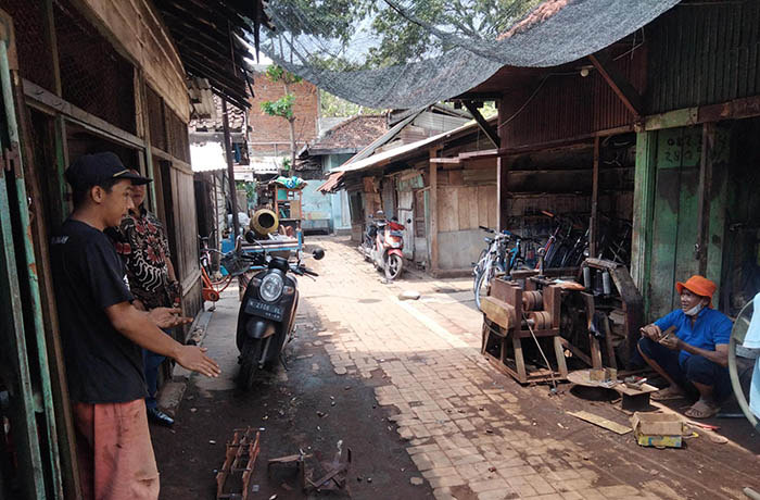 BELUM DIREHAB: Kondisi Pasar Loak Gadingrejo yang sejauh ini belum ada pembenahan.