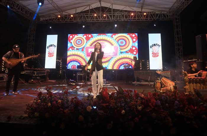 RANCAK: Gelaran Pertura 2023 dibuka oleh penampilan grup musik Nusantara Rythem.