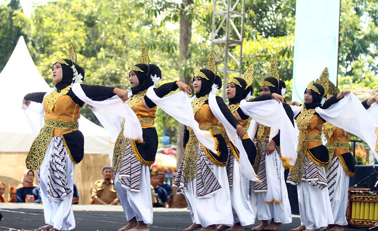 Kecamatan Gading