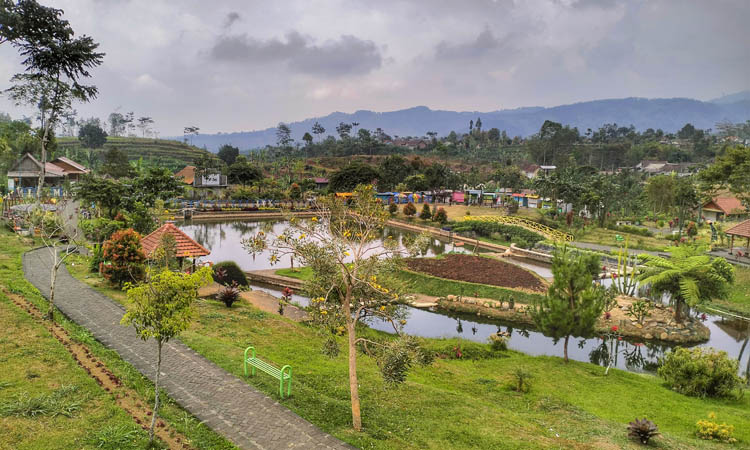 ASRI: Bermi Eco Park yang menjadi maskot wisata Desa Bermi. Saat ini banyak fasilitas dan wahana yang bisa dicoba oleh wisatawan.