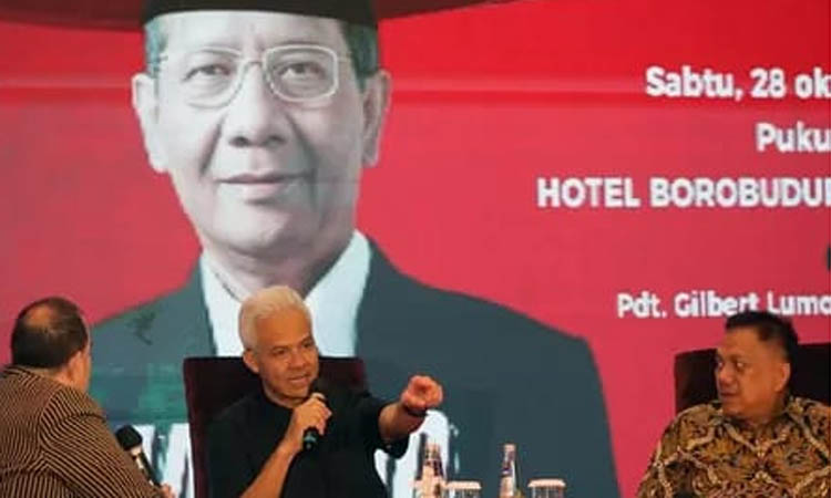 PILIHAN RAKYAT: Relawan Damai Sejahtera (REDS) mendeklarasikan dukungan kepada Ganjar Pranowo dan Mahfud MD di Hotel Borobudur, Sabtu (28/11) lalu.