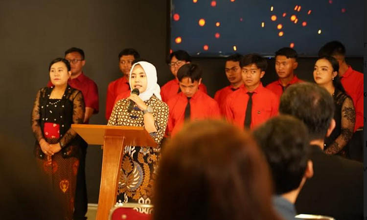 PENUH PERJUANGAN: Selama mengikuti lomba, tak banyak persiapan yang dilakukan Wiwin. Bahkan dia mengerjakan soal sempat telat 15 menit