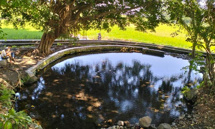 INDAH: Sumber Keling dikelilingi pemandangan yang indah dan masih asri.
