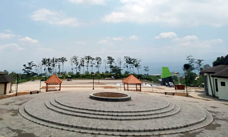 Sejumlah sarana dan prasarana Arjuno Agro Techno Park di Dusun Kucur, Desa Sumberrejo, Kecamatan Purwosari yang sudah rampung.