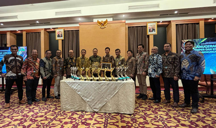 PROPER EMAS: PT PLN NP meraih Proper Emas 2023. Bagi PLN Nusantara Power UP Paiton, raihan ini menjadi Proper Emas yang ke-7.