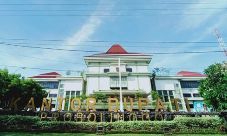 KANTOR BUPATI: Kementerian PAN-RB memberikan indeks nilai 3,33 kepada Kabupaten Probolinggo berdasarkan evaluasi penerapan SPBE Tahun 2023.