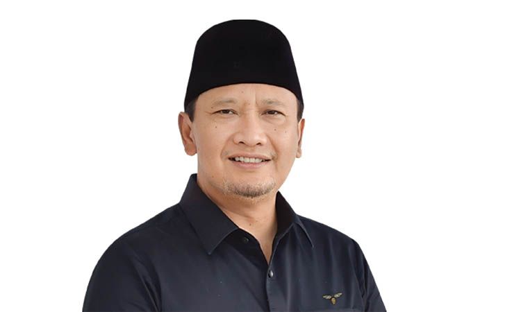 KENYANG PENGALAMAN: Irsyad Yusuf yang mencalonkan diri menjadi anggota DPR RI Dapil II Jatim Pasuruan-Probolinggo.