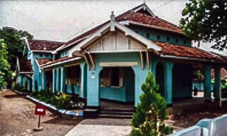 BERSEJARAH: Kondisi SDN Pekuncen pada1992 yang sempat terabadikan.