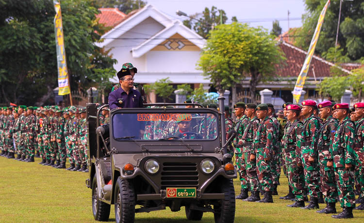 WILAYAH TIMUR: Pembukaan TNI Manunggal Membangun Desa ke 119 di Grati.&nbsp;