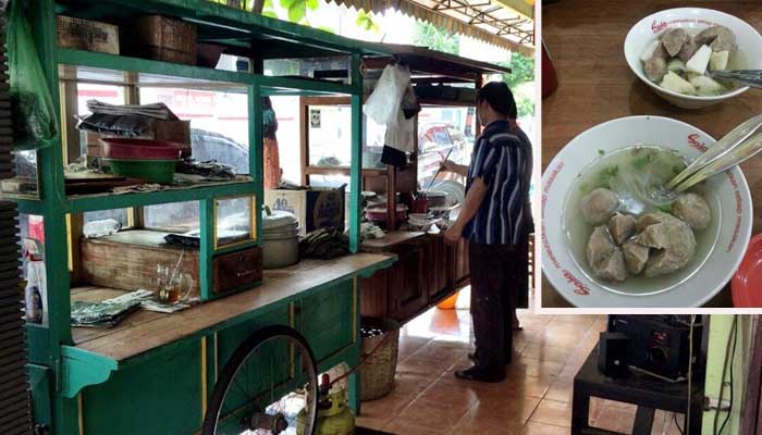 Suasana warung Bakso Mantep dan sajian Bakso Mantep. (Forsquare)