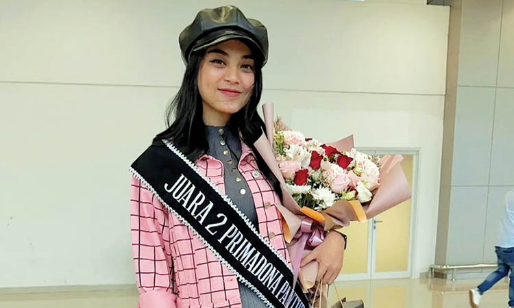 MAKIN DIKENAL: Silvi Permatasari usai menjadi juara dua dalam ajang Primadona Pantura awal tahun ini.