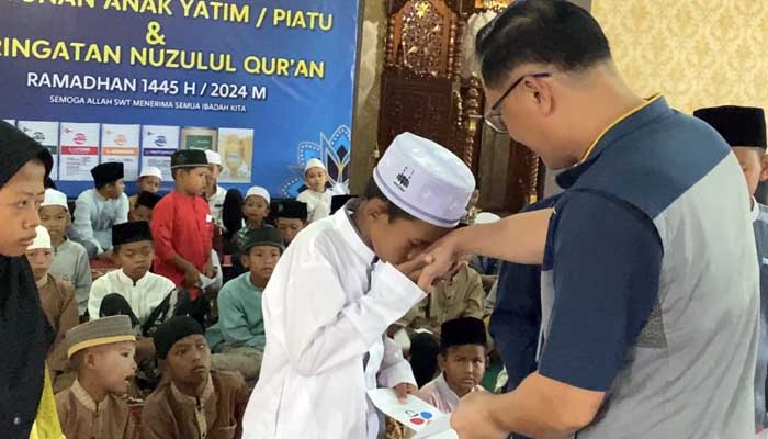 CJI BERBAGI: Bakti sosial di 7 Pondok Pesantren sekitar perusahaan.