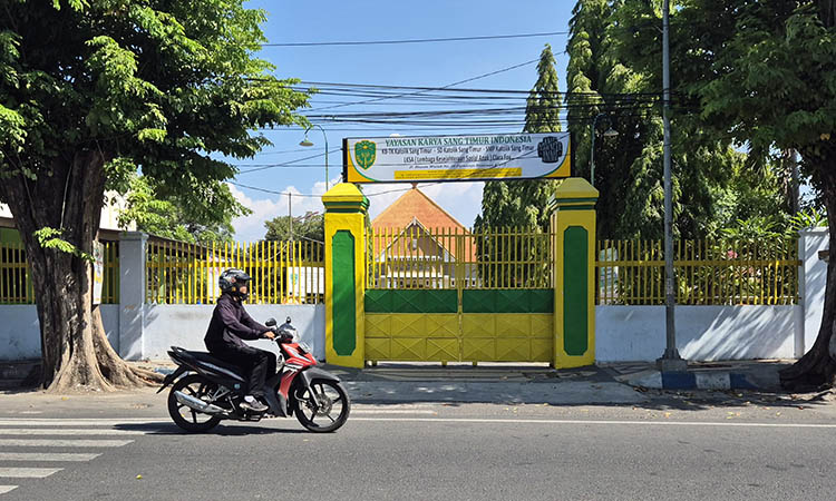 KONDISI KINI: Sekolah Clara Fey yang terletak di Jalah Hayam Wuruk, Kota Pasuruan.