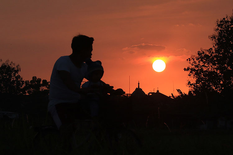 WASPADA: Perubahan cuaca membuat suhu sangat dingin dan berpengaruh terhadap kesehatan.