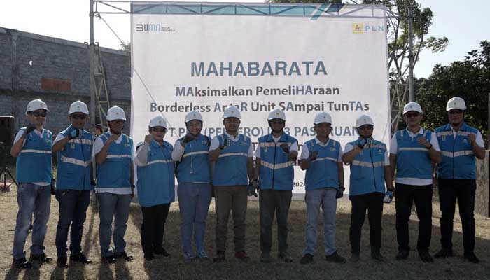 KOMITMEN: PT PLN (Persero) Unit Induk Distribusi (UID) Jawa Timur terus berupaya meningkatkan keandalan pasokan listrik ke pelanggan.