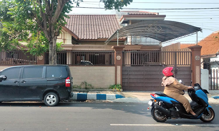 RUMAH: Kantor kedua RB Pasuruan yang saat ini jadi rumah pribadi di Jalan Gajah Mada, Kelurahan Karanganyar, Panggungrejo.
