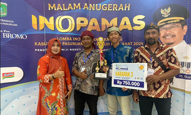 INOVASI: Salah satu pemenang INOPAMAS 2024 binaan DKPP Kabupaten Pasuruan bersama Kepala Dinas Ketahanan Pangan dan Pertanian Kabupaten Pasuruan Ir. Lilik Widji Asri, MMA (kiri)