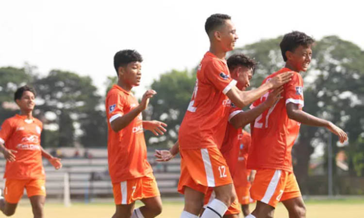 BUTUH BIAYA: Skuadra Persipro 54 ketika mengikuti kompetisi di musim 2023-2024.