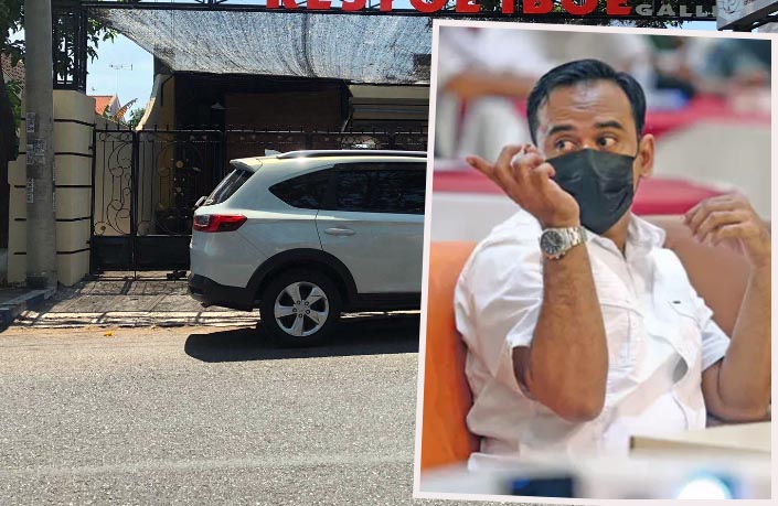 TUTUP: Kafe milik RJ alias Dd di Kelurahan Sukabumi, Mayangan, Kota Probolinggo yang disebut-sebut sebagai lokasi penangkapan Dd. Inset Rj alias Dd dalam suatu kesempatan.