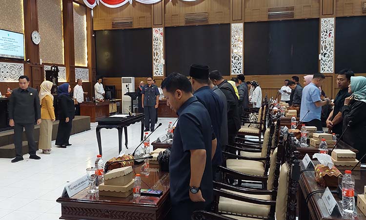 Suasana rapat paripurna pembentukan AKD DPRD Kota Probolinggo.