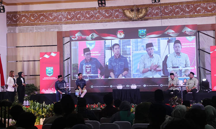 SERAP ANGGARAN: Kegiatan debat paslon yang berlangsung beberapa waktu lalu. KPU Kabupaten Probolinggo, menyiapkan anggaran lebih dari Rp 2 miliar untuk kampanye dan debat paslon.