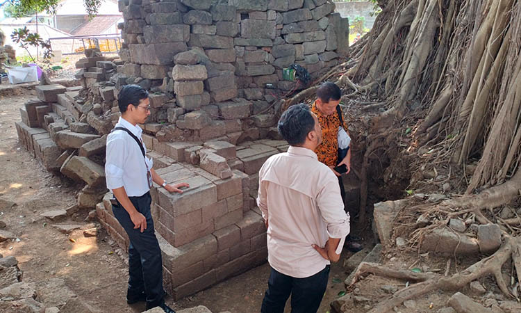 DIGALI: Candi Kesiman di Dusun Candi, Desa Sukoreno, Kecamatan Prigen yang kembali diekskavasi. Ini merupakan ekskavasi ketiga setelah tahun 2022 dan 2023 lalu dilakukan.