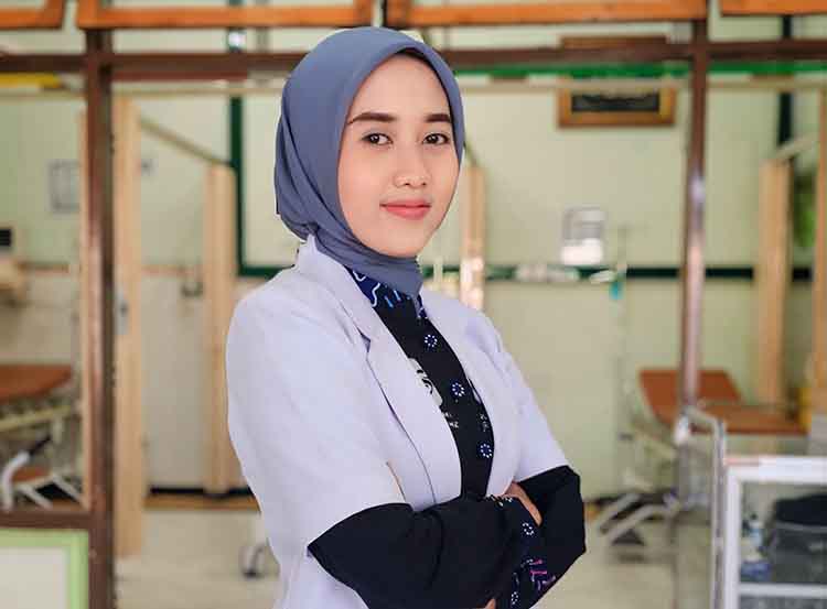 Popy Mega Wati,&nbsp;Dokter Umum Rumah Sakit Graha Sehat Kraksaan