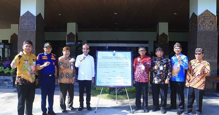 NETRAL: Ikrar Bersama Netralitas Pegawai dalam Menghadapi Pemilihan Umum Kepala Daerah (Pemilukada) Tahun 2024.